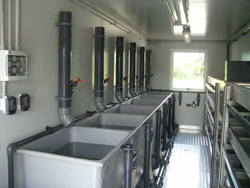 Container attrezzati