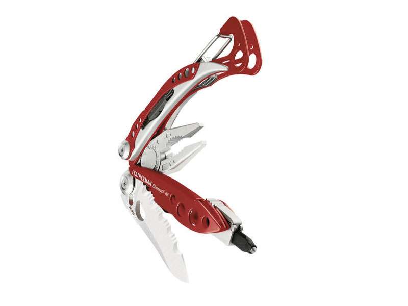 pinza multiuso skeletool rosso aperto